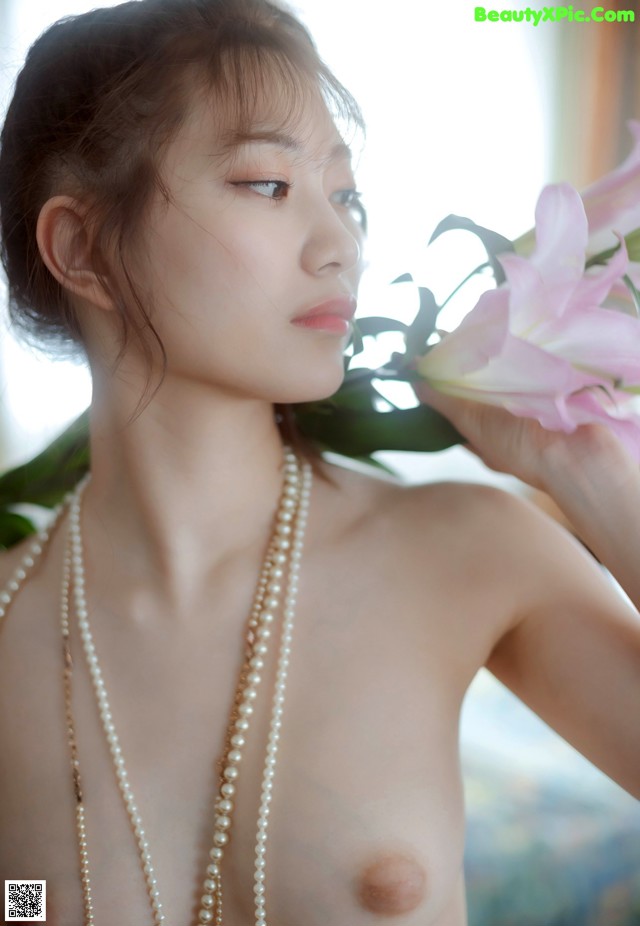 Akari Mitani - Couch Av8m Leon